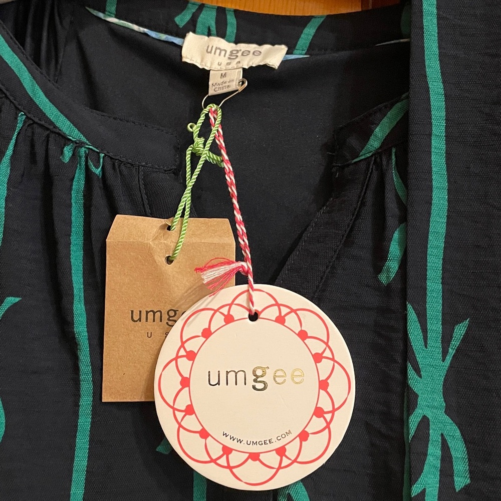 NWT Umgee Navy and Green Bow Button Down Dress w/ Belt size Medium - Picture 2 of 7